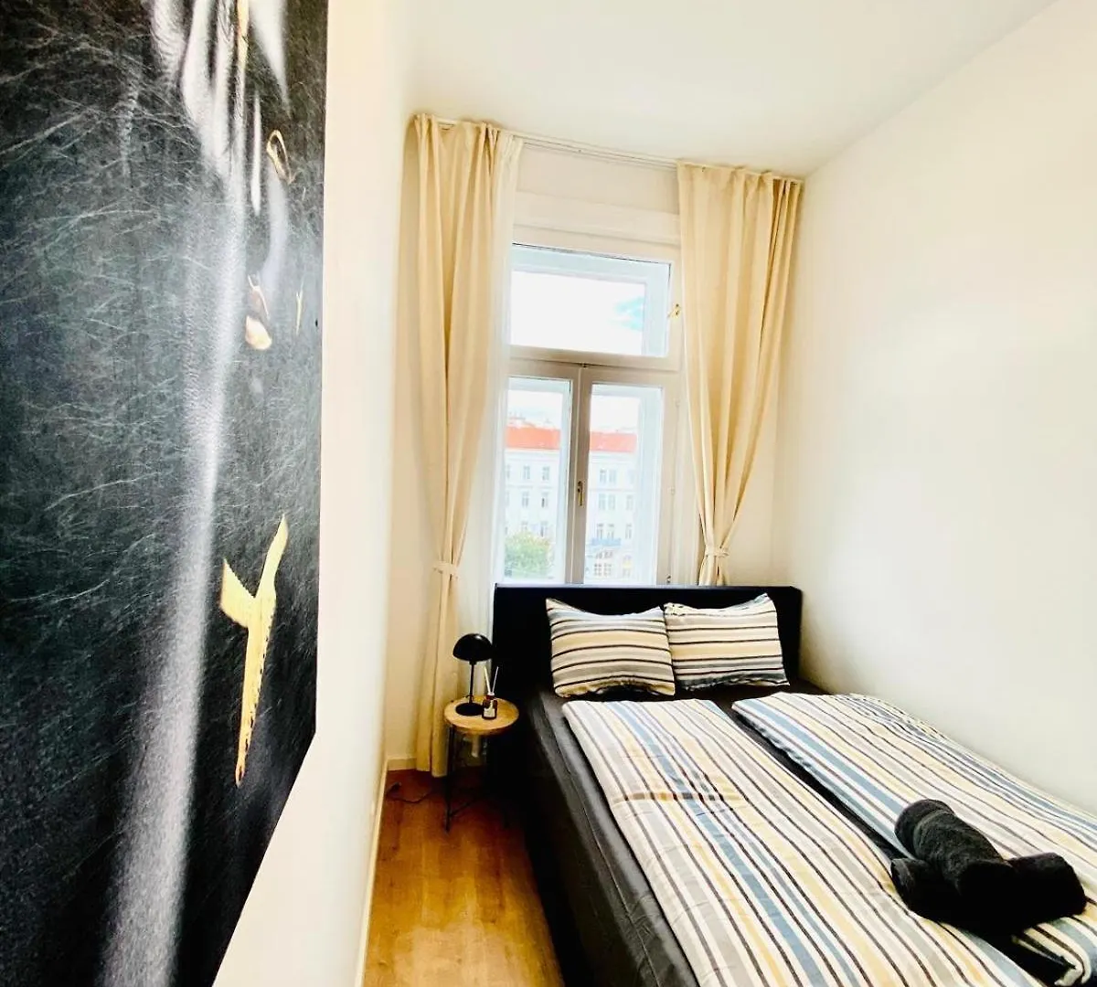 5Br Shared Apt Ideal For Groups 7 Min To Westbahnhof Vienna 0*,  Austria