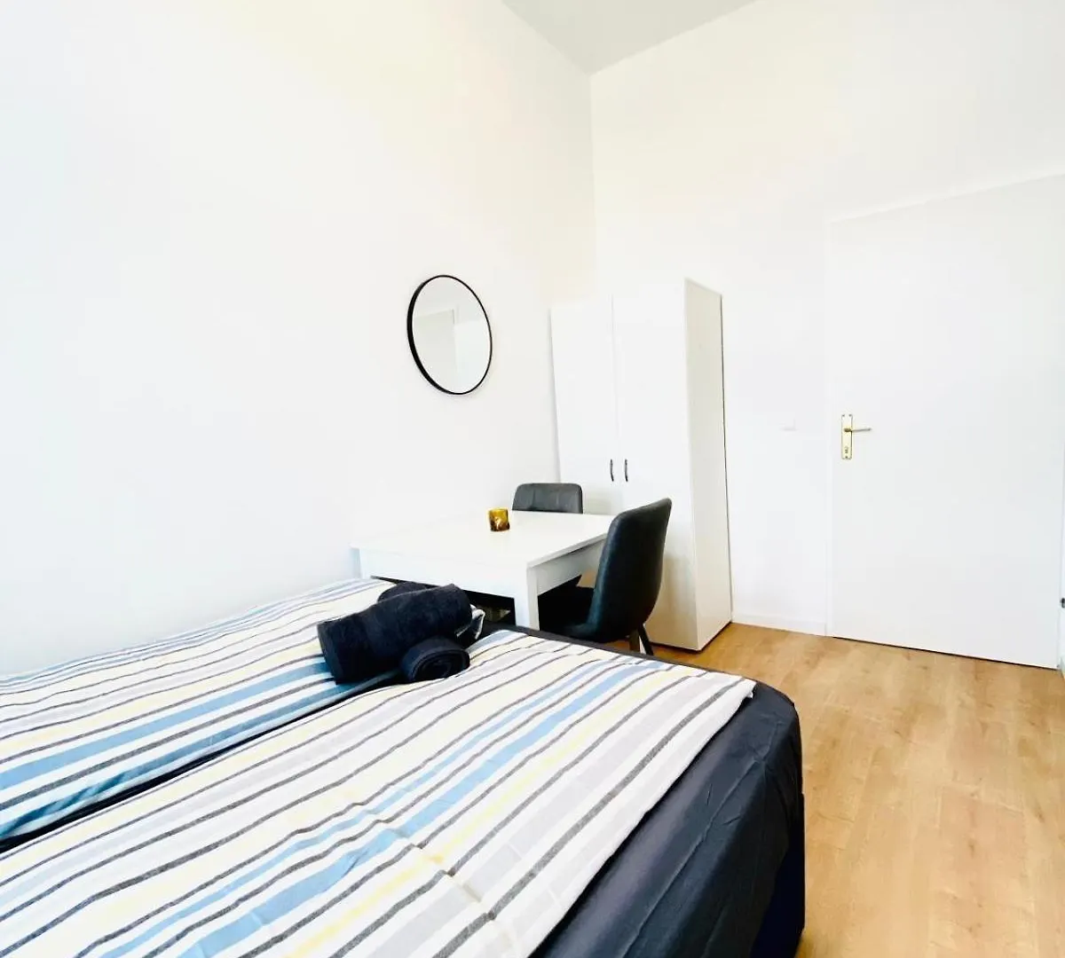 5Br Shared Apt Ideal For Groups 7 Min To Westbahnhof Vienna 0*,  Austria