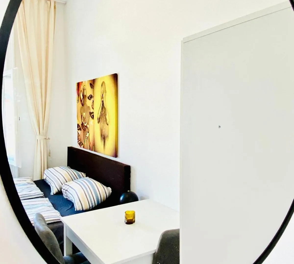 5Br Shared Apt Ideal For Groups 7 Min To Westbahnhof Vienna Apartment