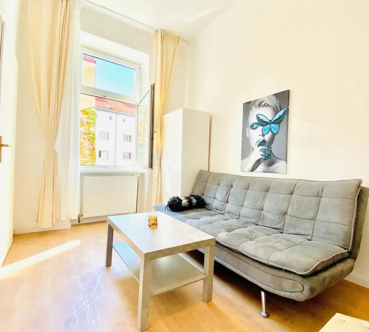 5Br Shared Apt Ideal For Groups 7 Min To Westbahnhof Vienna Apartment